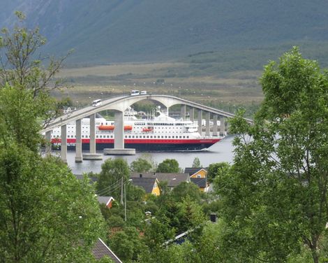 Sortland Bridge