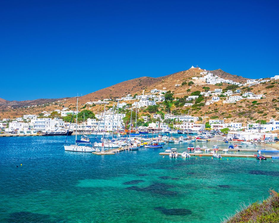 Insel Ios Chora Hafen