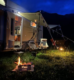 El Monte Camper Außenansicht