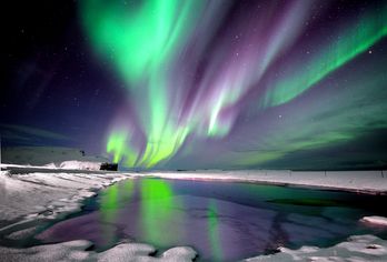 Gletscher, Geysire und Nordlichter