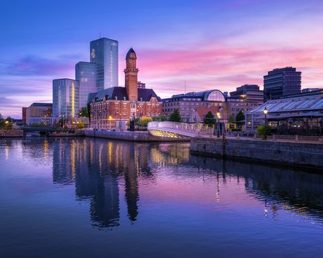 Malmoe Skyline + Hamnkanalen Canal