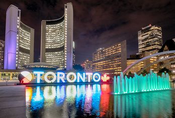 Großstadtfieber trifft Fußballwelt - Zur Fußball WM 2026 in Toronto