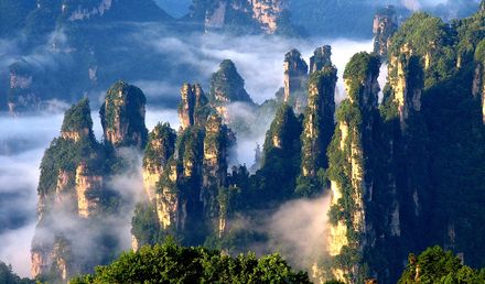 Reise in das Land der schwebenden Berge