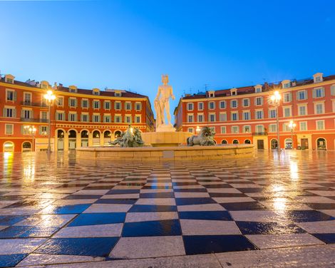 Nizza Place Massena