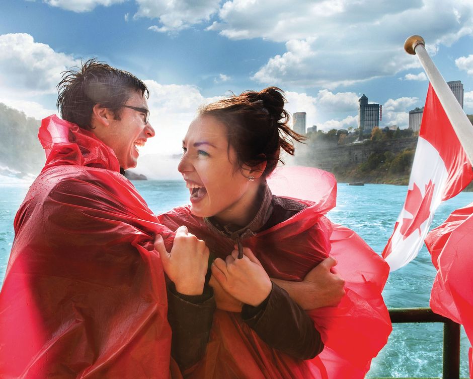 Niagara Falls Hornblower Cruises 