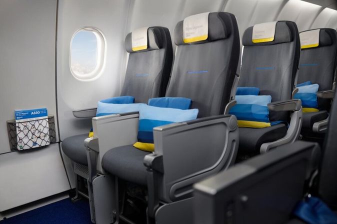 Discover Airlines